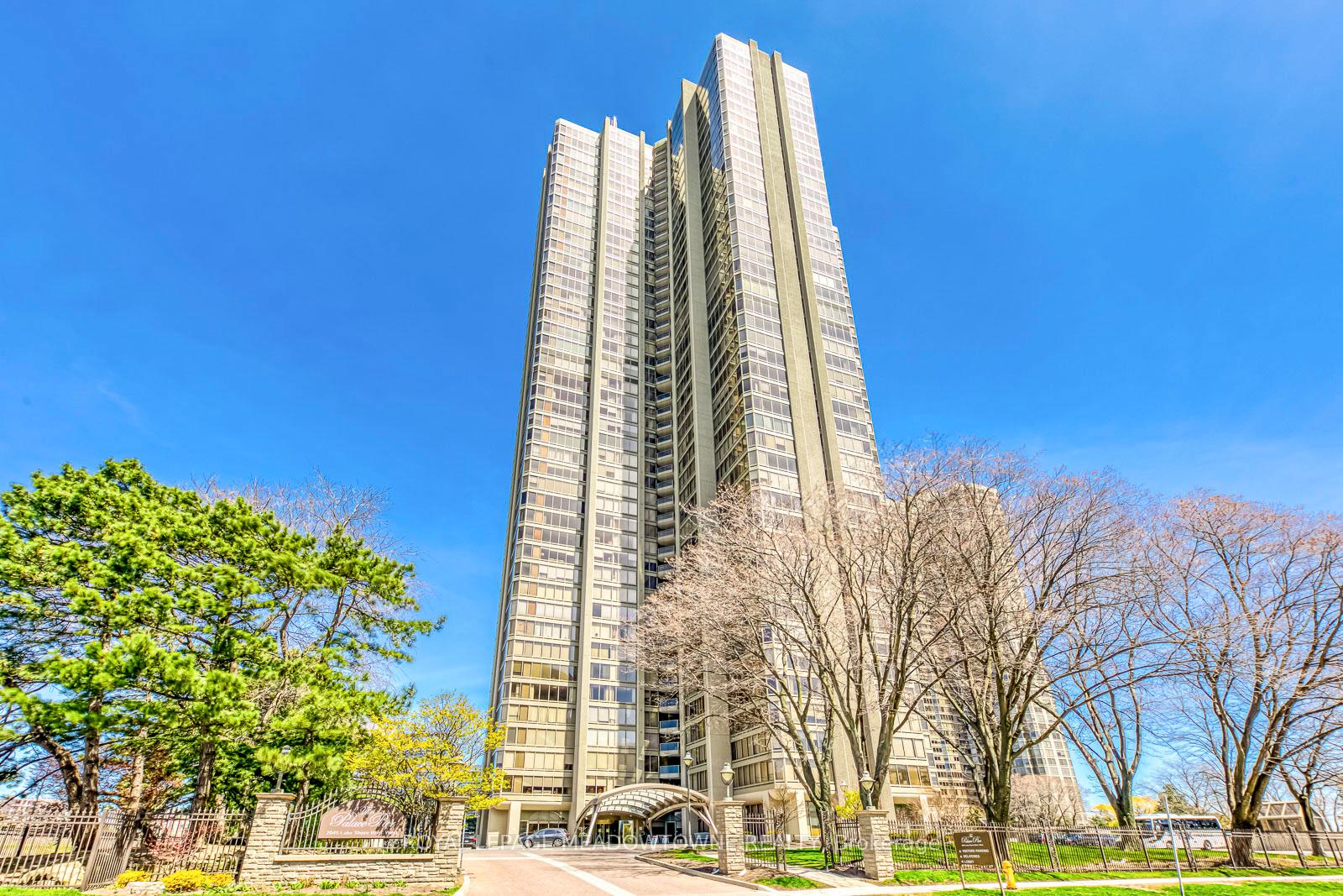 2011 - 2045 Lakeshore Boulevard W Toronto Ontario Canada Sale residential   Royal LePage Superstar Realty, Brokerage*
