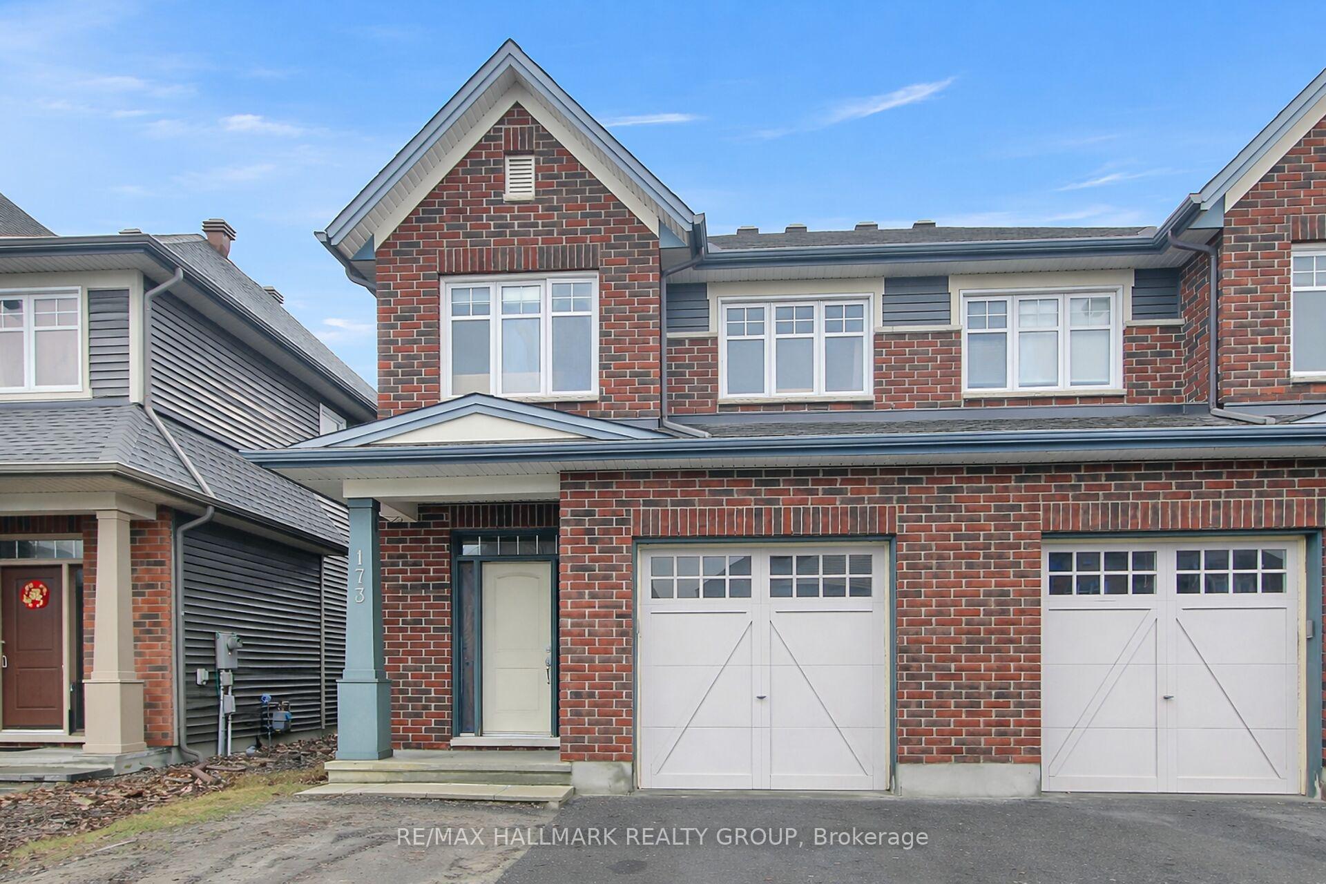 173 Highbury Park Drive Ottawa Ontario Canada Sale residential   Colleen Lyle Real Estate Team