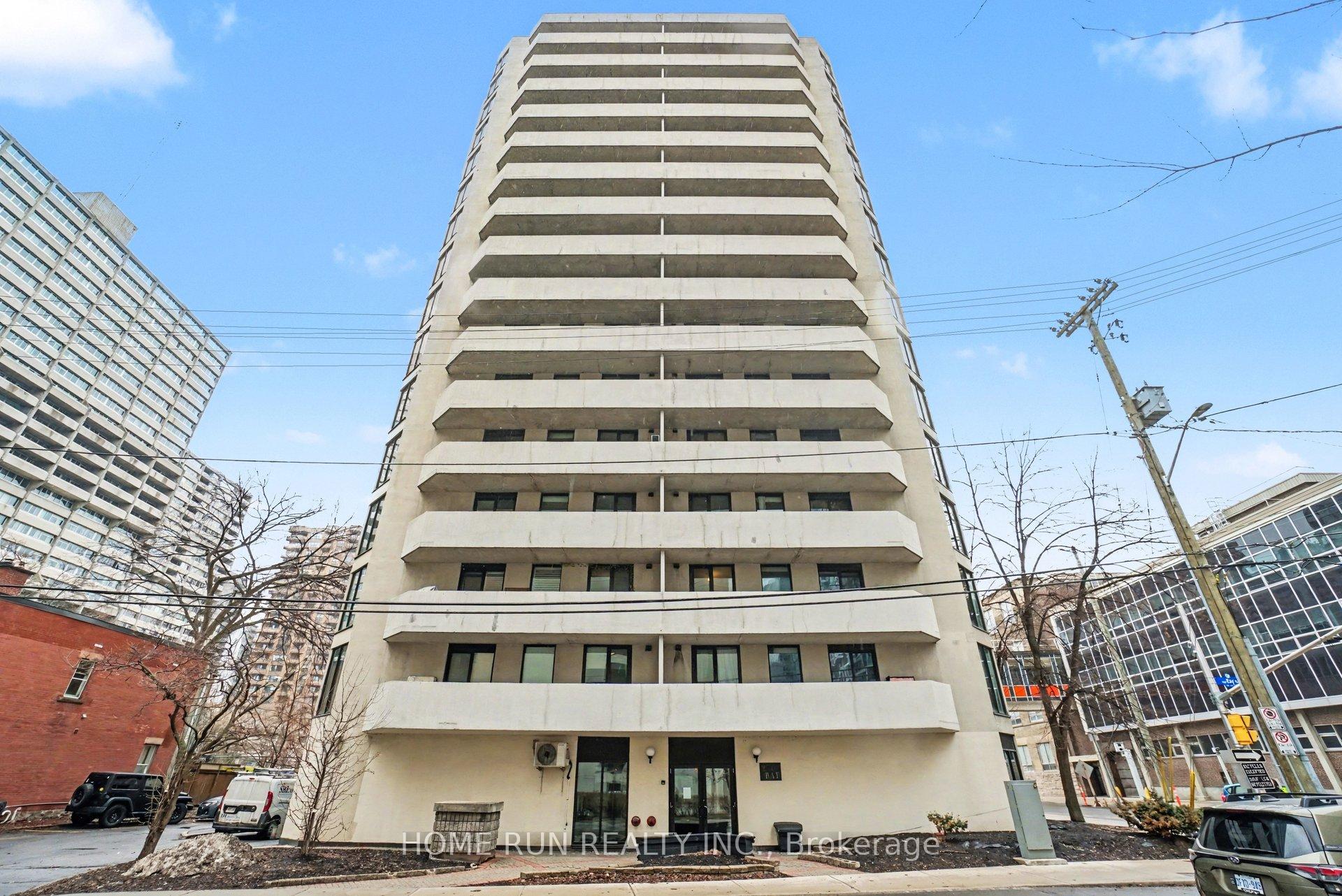 1103 - 200 BAY Street Ottawa Ontario Canada Sale residential   Royal LePage Performance Realty, Brokerage *