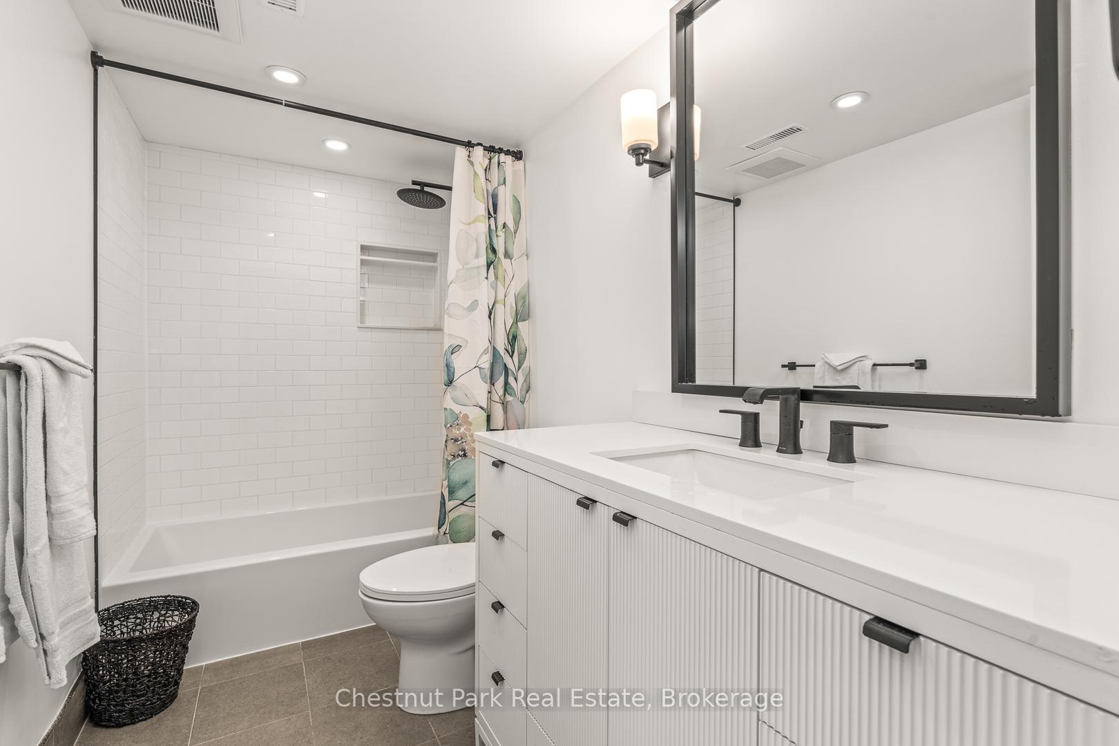 4 Bedroom Villa/Townhouse's Image 33