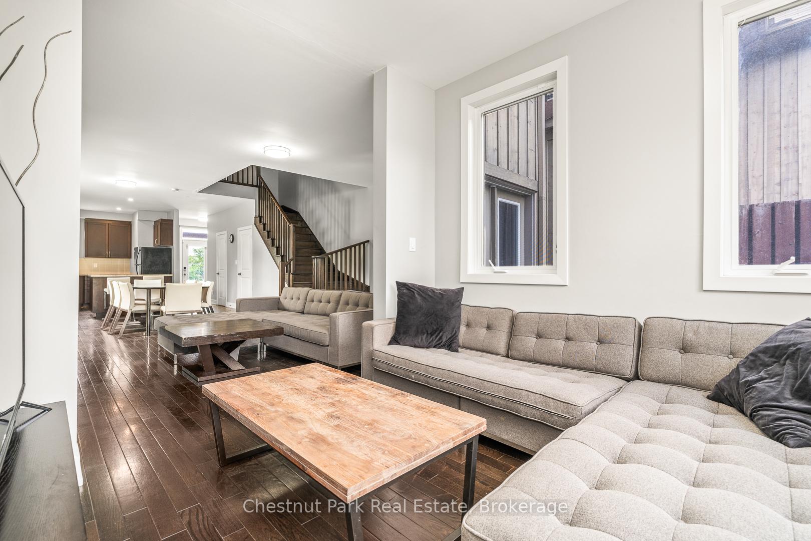 4 Bedroom Villa/Townhouse's Image 13