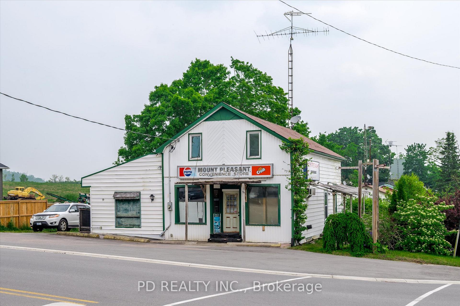 2449 Queen Mary Street Cavan Monaghan Ontario Canada Sale commercial   PD REALTY INC.,  Brokerage