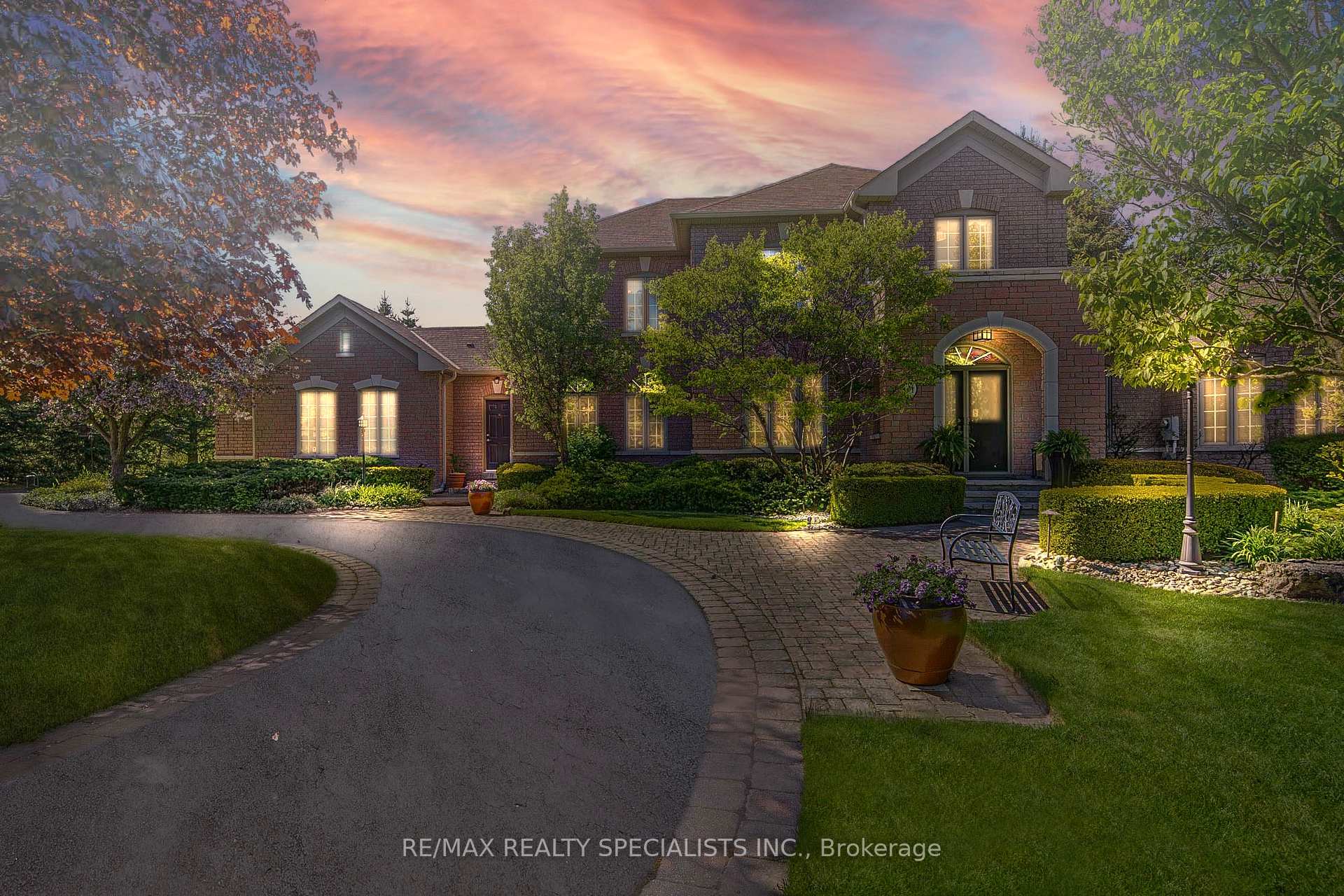 11 Bridlewood Boulevard Halton Hills Ontario Canada Sale residential Jason Balewski - The Property Consultants RE/MAX Realty Specialists Inc., Brokerage *