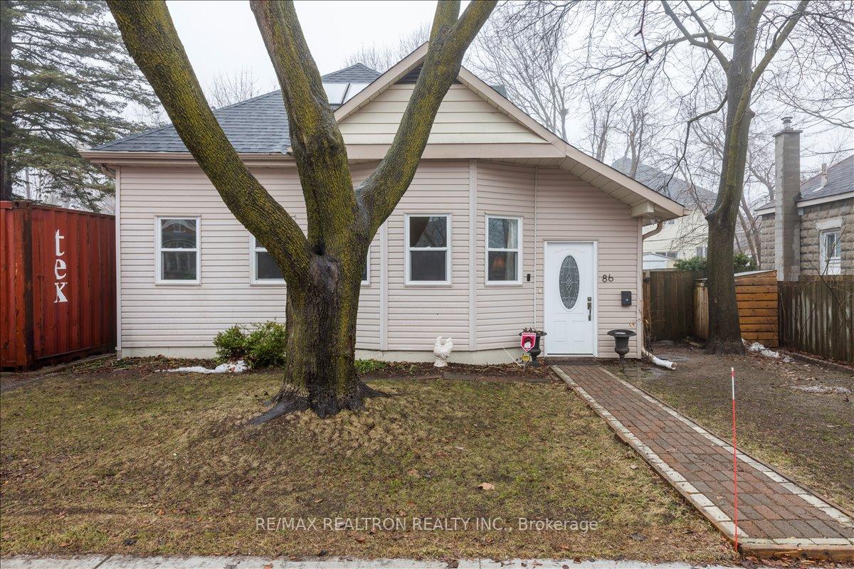 86 John Street Barrie Ontario Canada Sale residential RON COMMODORE RE/MAX Realtron Realty, Inc. Brokerage*