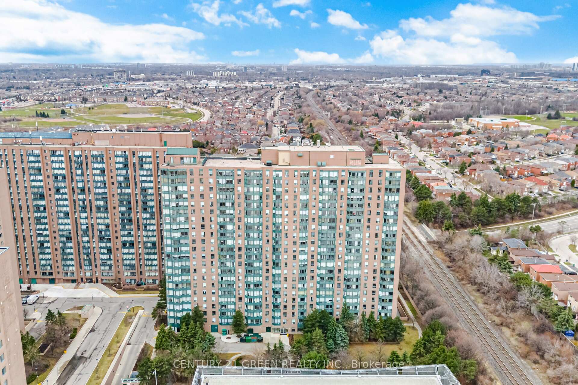 203 - 135 Hillcrest Avenue Mississauga Ontario Canada Sale residential Elena Vankevich Brokerage Information: Not available, please contact website owner