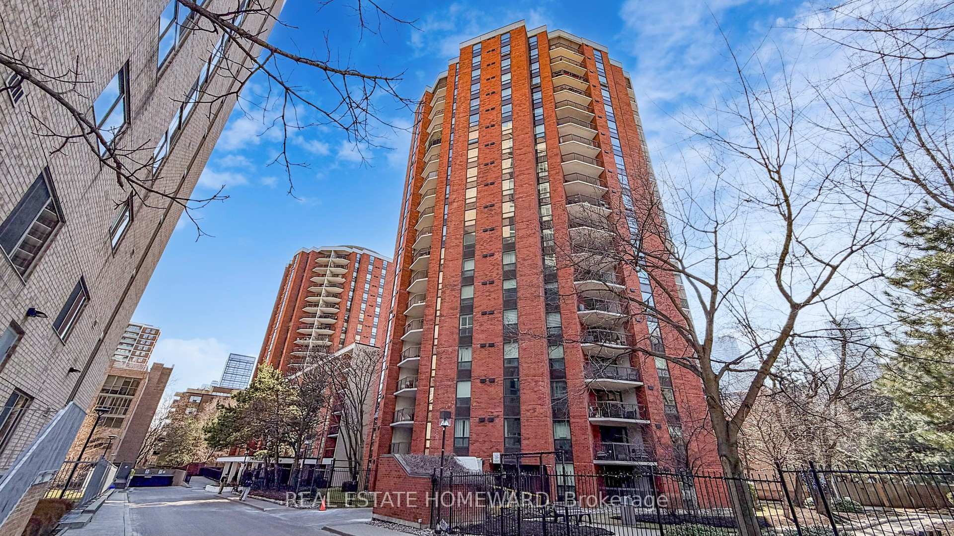 409 - 77 Maitland Place Toronto Ontario Canada Sale residential Joanna Ionescu Real Estate Homeward, Brokerage*