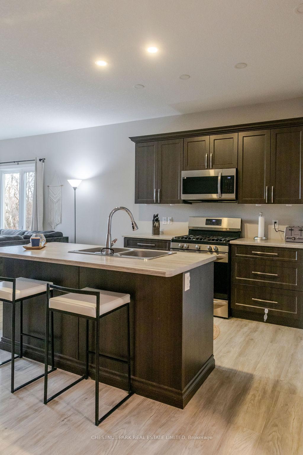 2 Bedroom Villa/Townhouse's Image 6