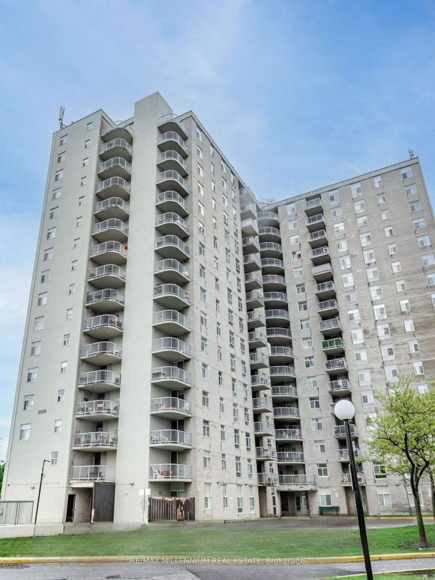 611 - 3559 Eglinton Avenue Toronto Ontario Canada Rent residential The Condo Experts RE/MAX Millennium Real Estate, Brokerage*