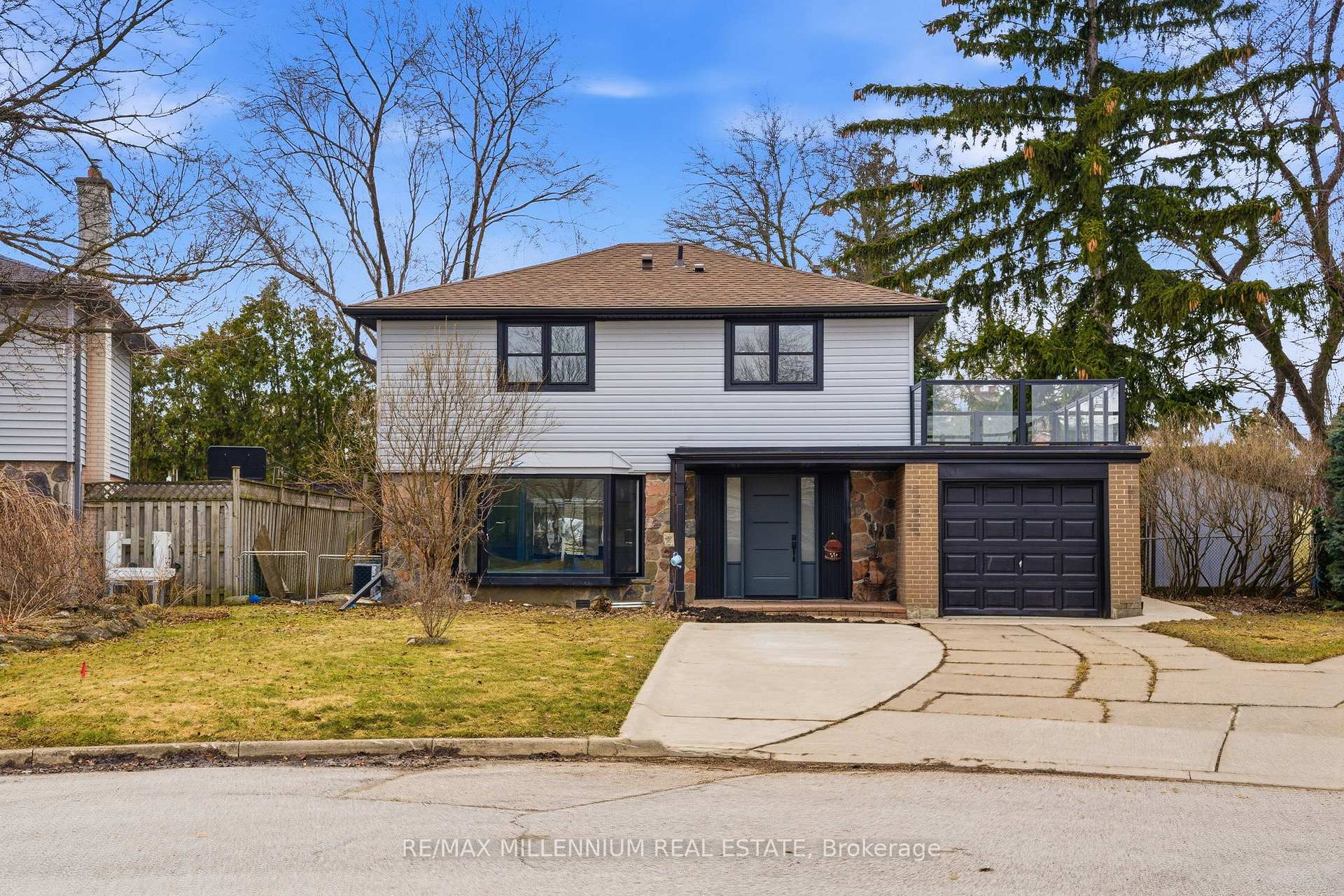 30 Allendale Road Brampton Ontario Canada Sale residential BASHIR & NADIA  AHMED RE/MAX Millennium Real Estate, Brokerage*