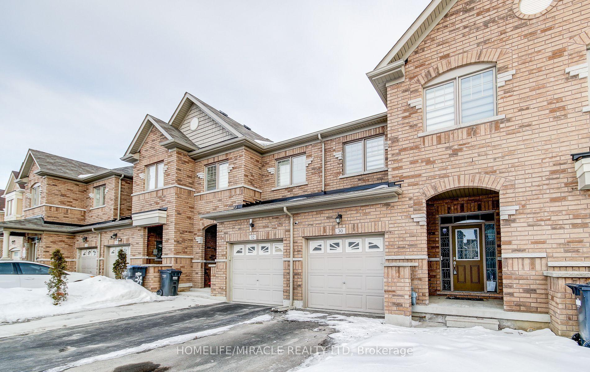 30 Davenfield Circle Brampton Ontario Canada Sale residential Kirpa Nanra HomeLife/Miracle Realty Ltd., Brokerage*