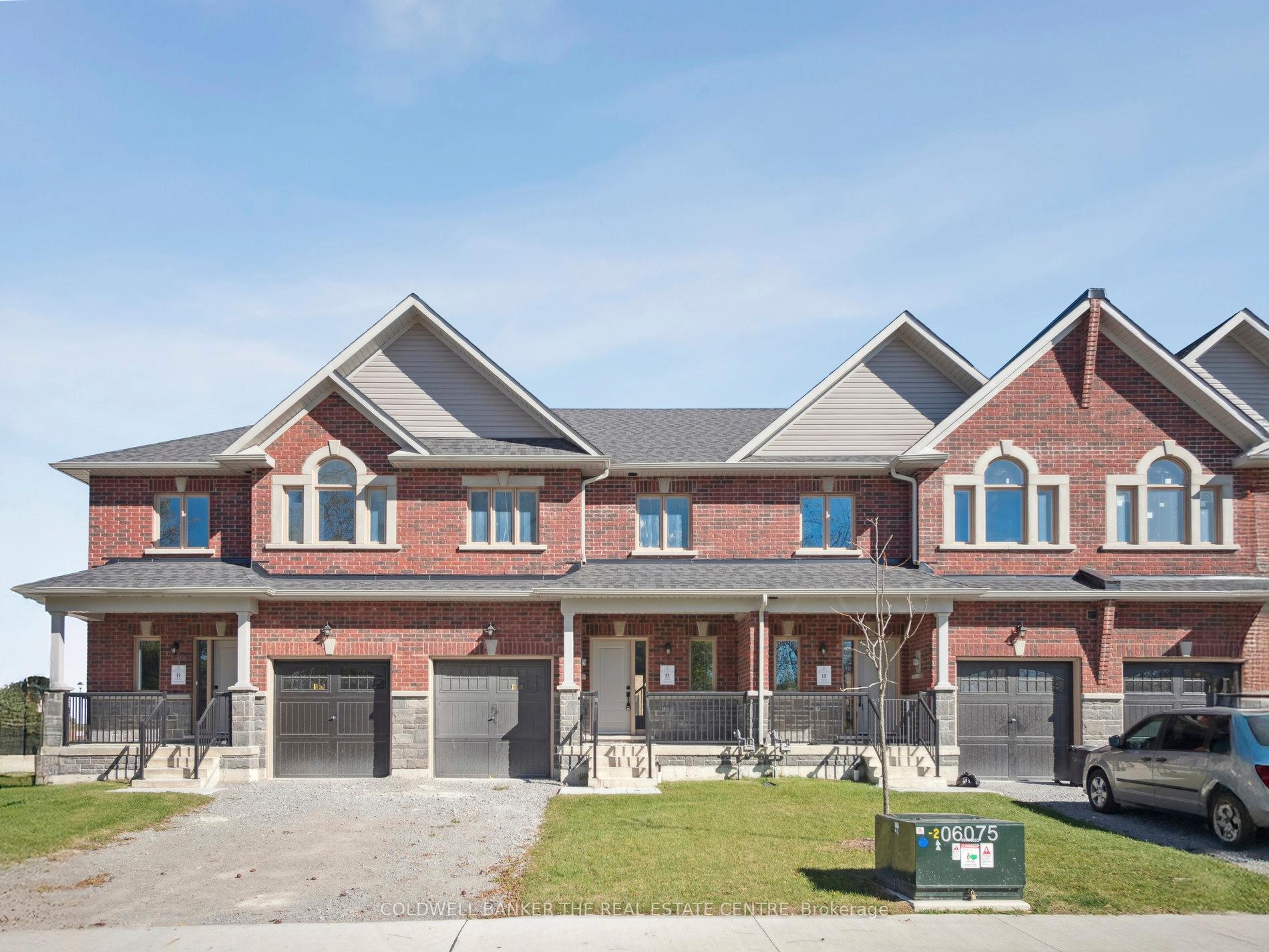 13 Hildred Cushing Way Uxbridge Ontario Canada Sale residential Gwen Layton Coldwell Banker - R.M.R. Real Estate, Brokerage*