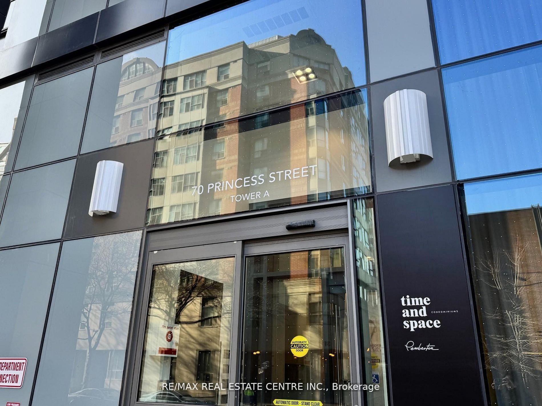 1925A - 70 Princess Street Toronto Ontario Canada Sale residential Shireen Owis BA (Hons) RE/MAX Real Estate Centre Inc., Brokerage*