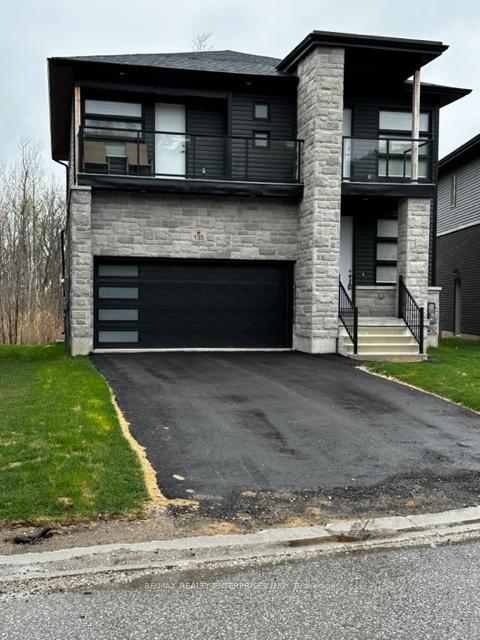 135 Rosie Street Blue Mountains Ontario Canada Sale residential Mary Spudic RE/MAX REALTY ENTERPRISES INC.