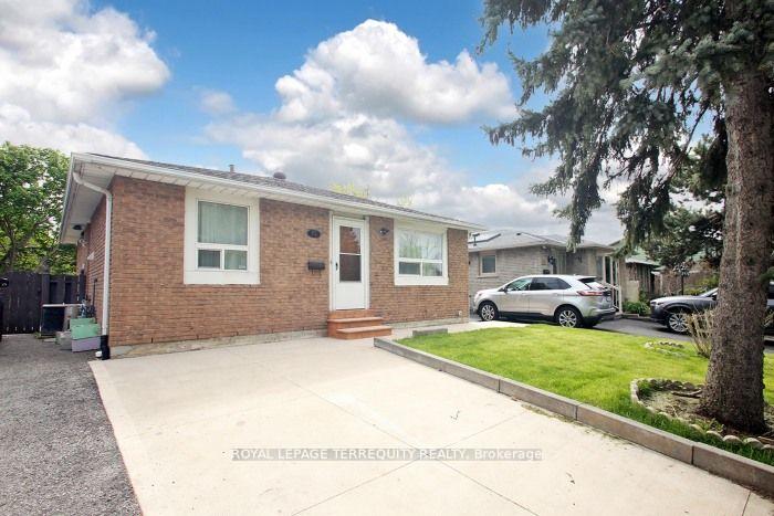 15 Baldoon Road Toronto Ontario Canada Rent residential   ROYAL LEPAGE TERREQUITY REALTY 
