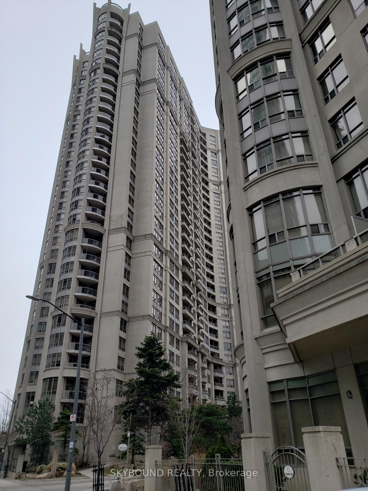 415 - 3880 Duke of York Boulevard Mississauga Ontario Canada Rent residential   Skybound Realty, Brokerage 