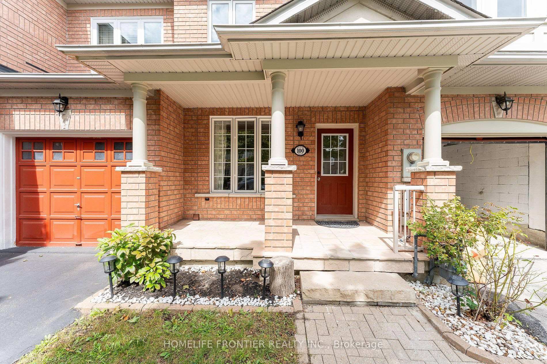 100 Selkirk Drive Richmond Hill Ontario Canada Rent residential FAY TSATSKINA HomeLife Frontier Realty Inc., Brokerage*