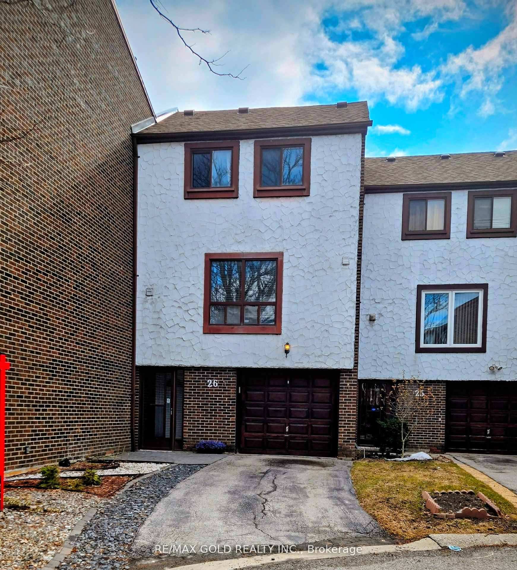 26 - 7707 Darcel Avenue Mississauga Ontario Canada Sale residential Raj Dhawan RE/MAX Gold Realty Inc., Brokerage*