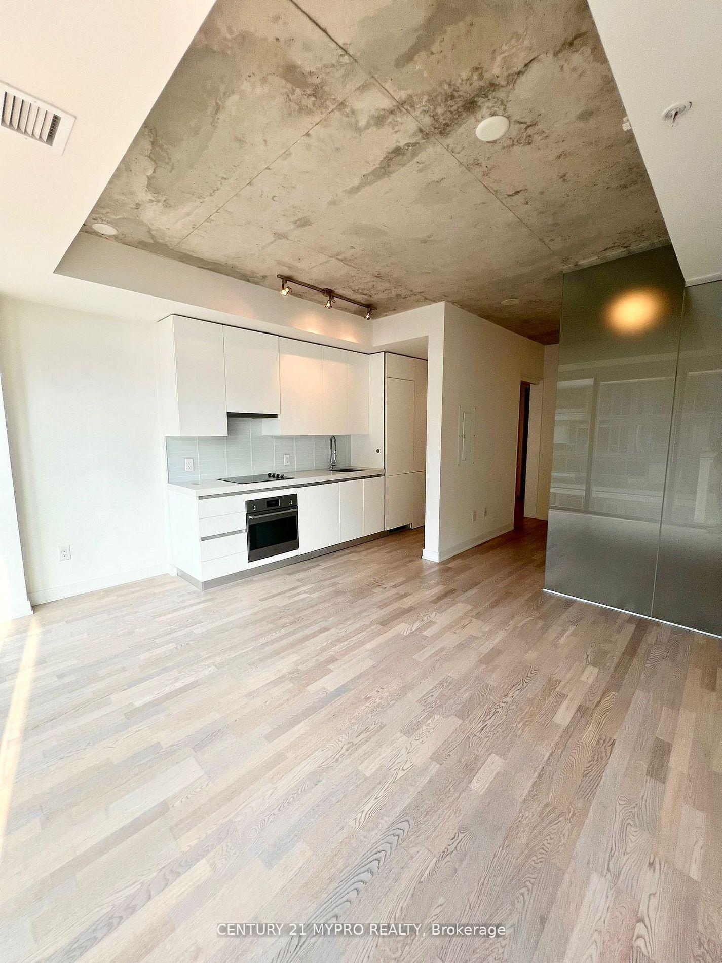 623 - 629 King Street W Toronto Ontario Canada Rent residential Alexia Yee Century 21 MyPro Realty, Brokerage