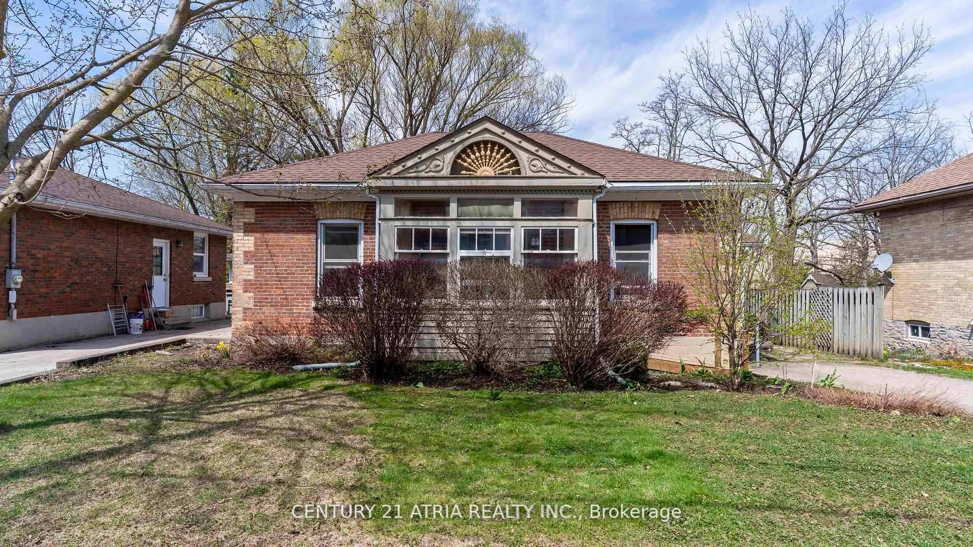 130 Wellington Street S St. Marys Ontario Canada Sale residential Tom Leung Century 21 Atria Realty Inc., Brokerage*