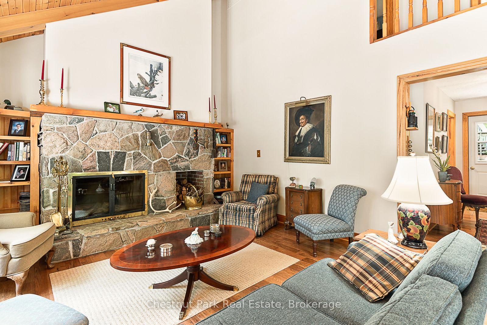 4 Bedroom Single Family Home/House's Image 11