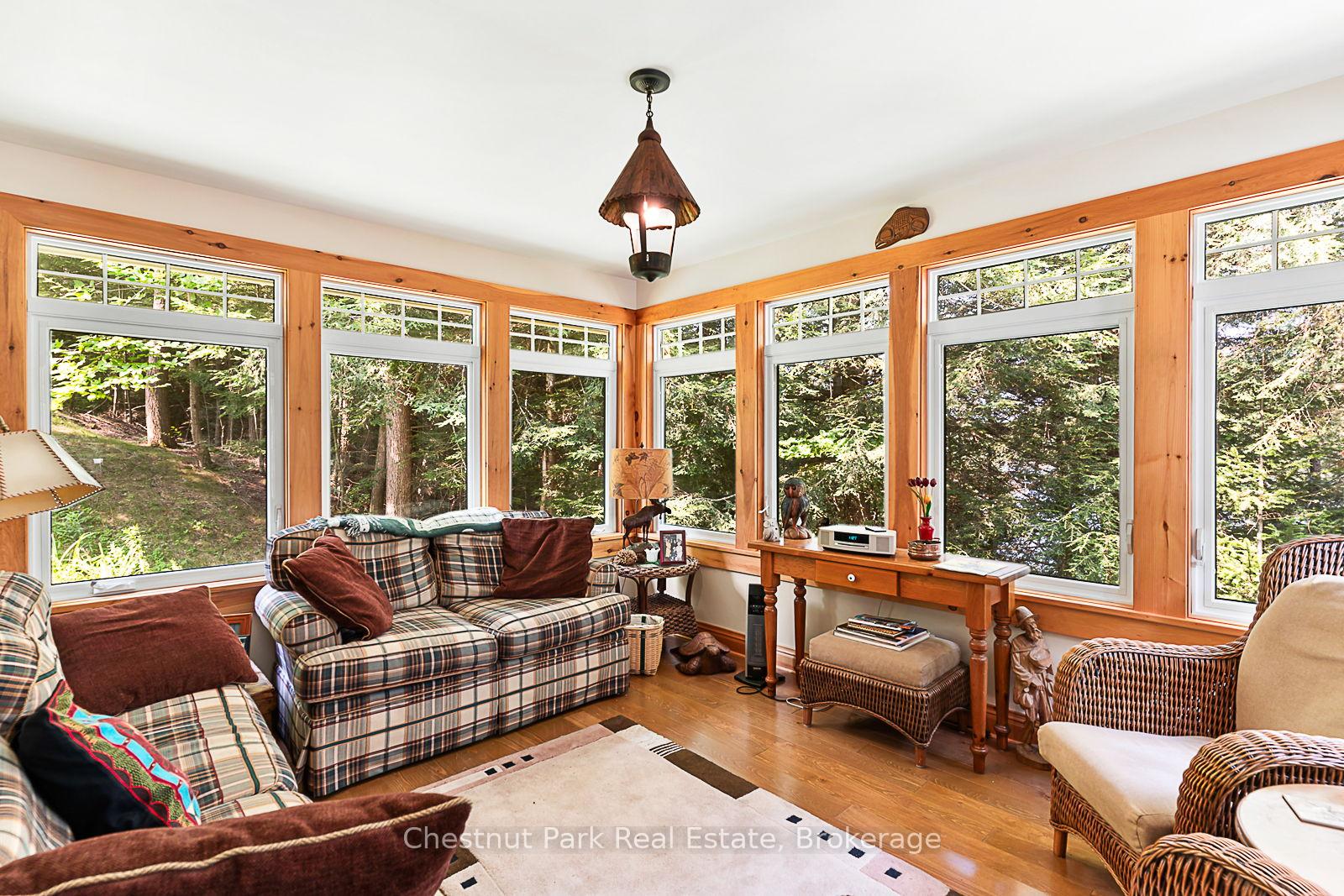 4 Bedroom Single Family Home/House's Image 20