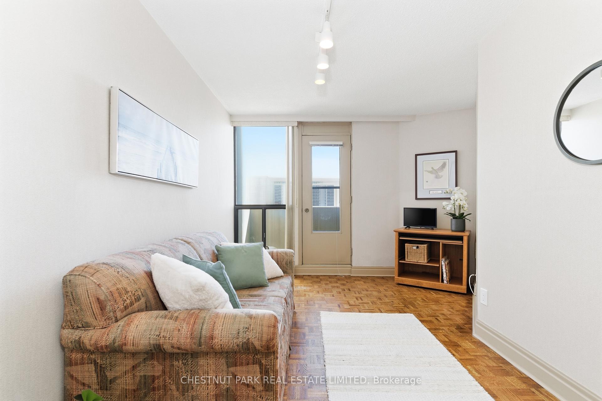 3 Bedroom Apartment/Flat's Image 12