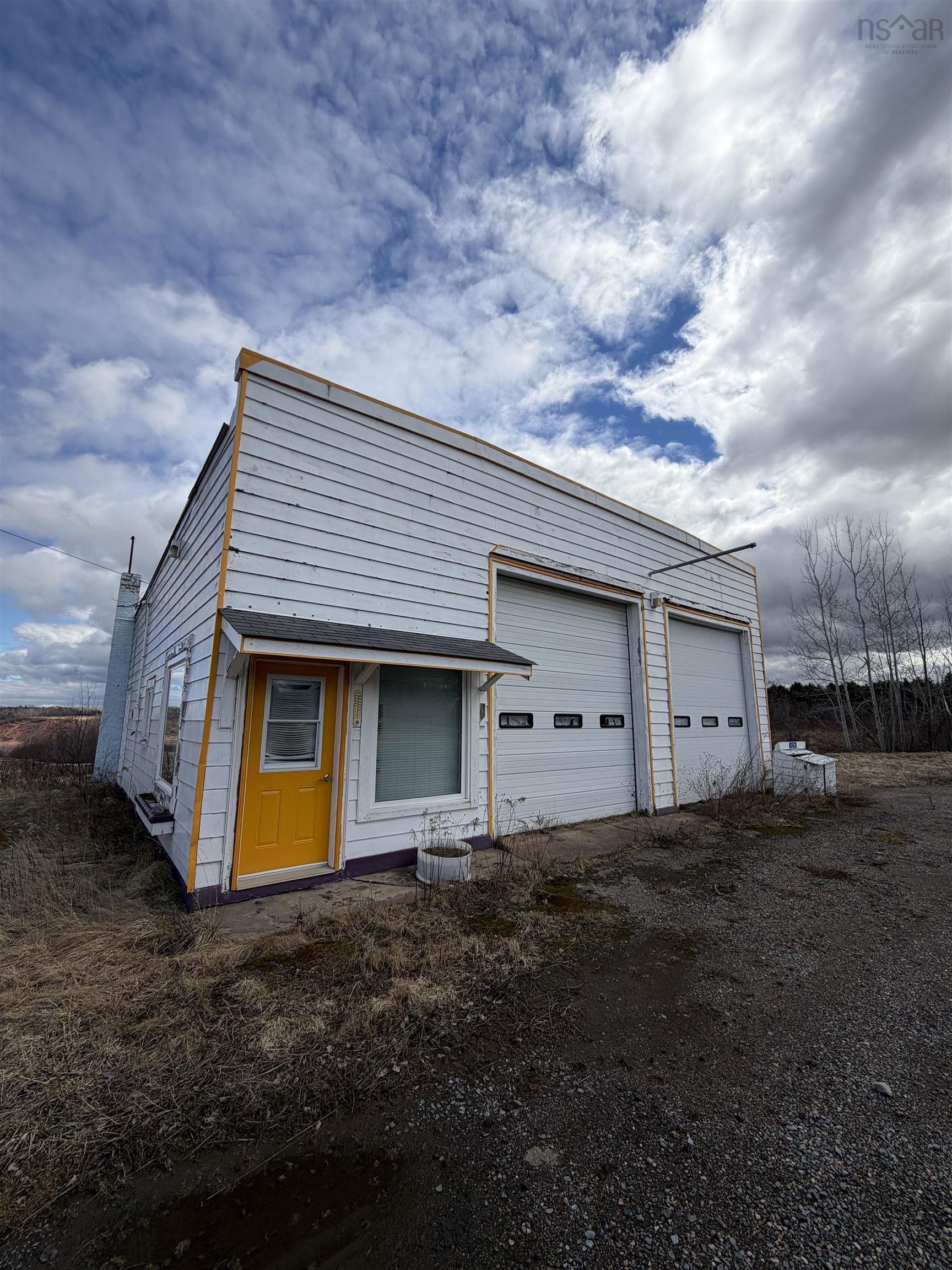 9281 Highway 215  Maitland Nova Scotia Canada Sale commercial    Hants Realty Limited