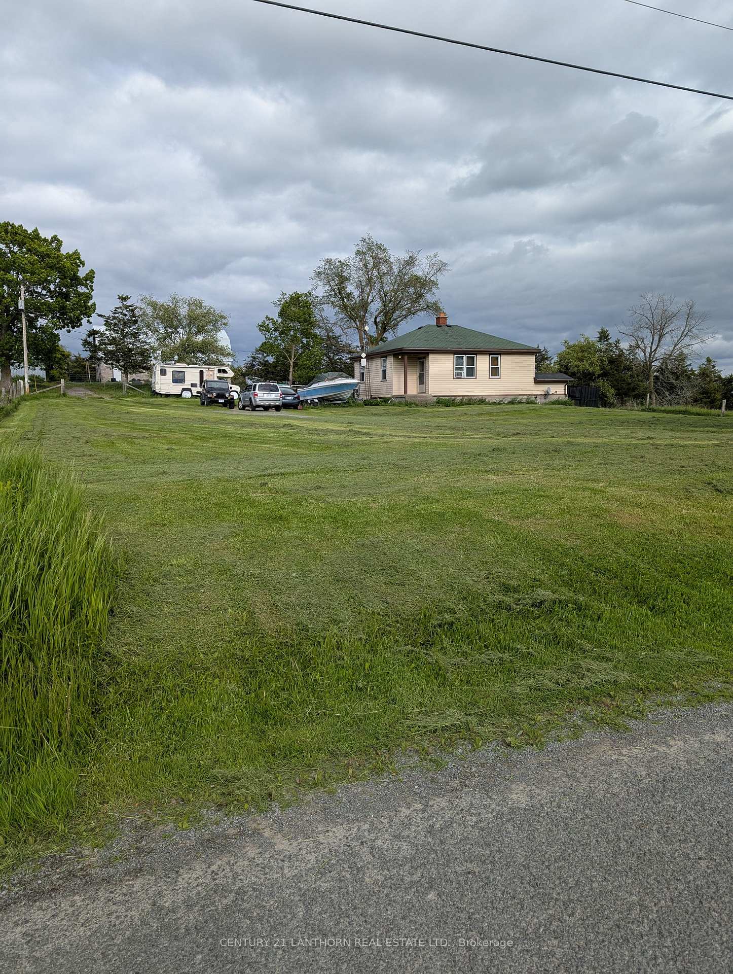 50 Platt Road Quinte West Ontario Canada Sale residential Rena Campitelli Real Estate Homeward, Brokerage*