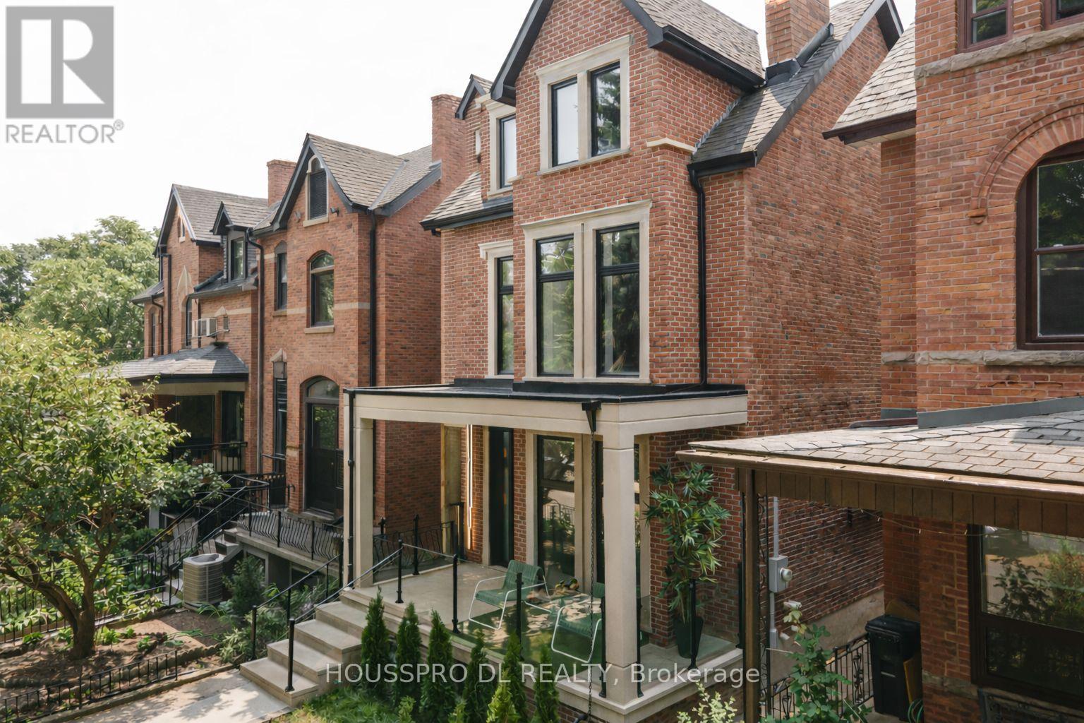 82 Major Street Toronto Ontario Canada Sale residential Maria Guadagnolo RE/MAX PREMIER INC. Brokerage*