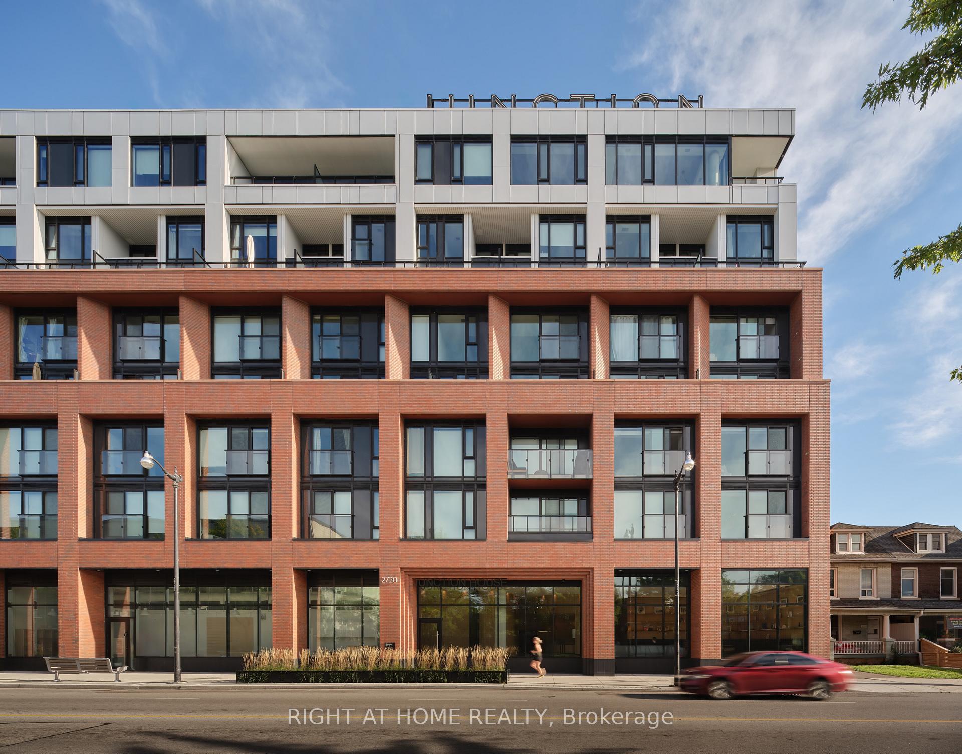 607 - 2720 Dundas Street W Toronto Ontario Canada Sale residential Brian Matthews RE/MAX Realtron Realty Inc., Brokerage *