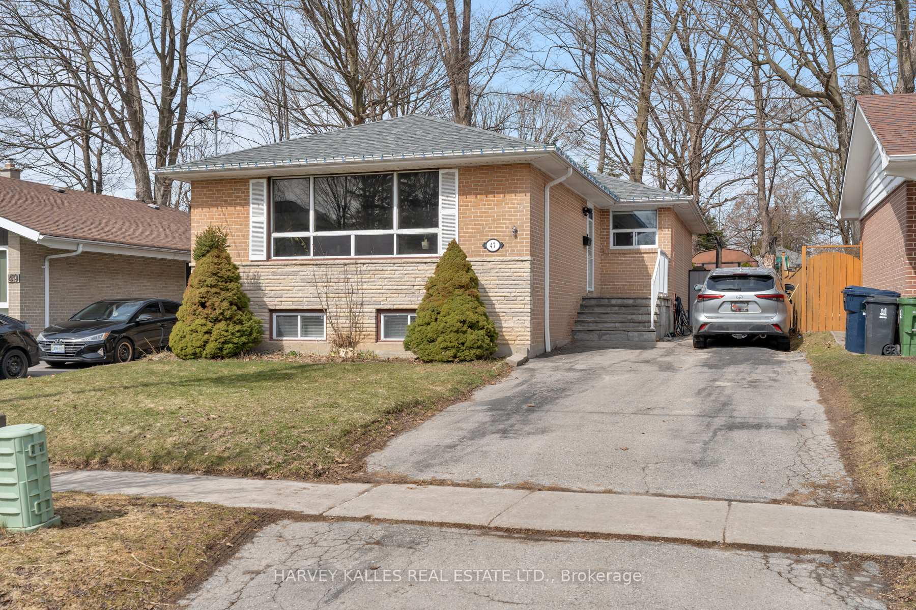 47 Brightside Drive Toronto Ontario Canada Sale residential Mary Barone ROYALTY PLUS REALTY CORP., Brokerage*