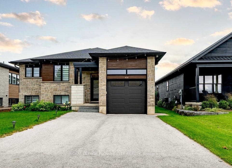 430 Wellington Street E Wellington North Ontario Canada Sale residential Deepak Gupta Royal LePage Flower City Realty Inc., Brokerage*