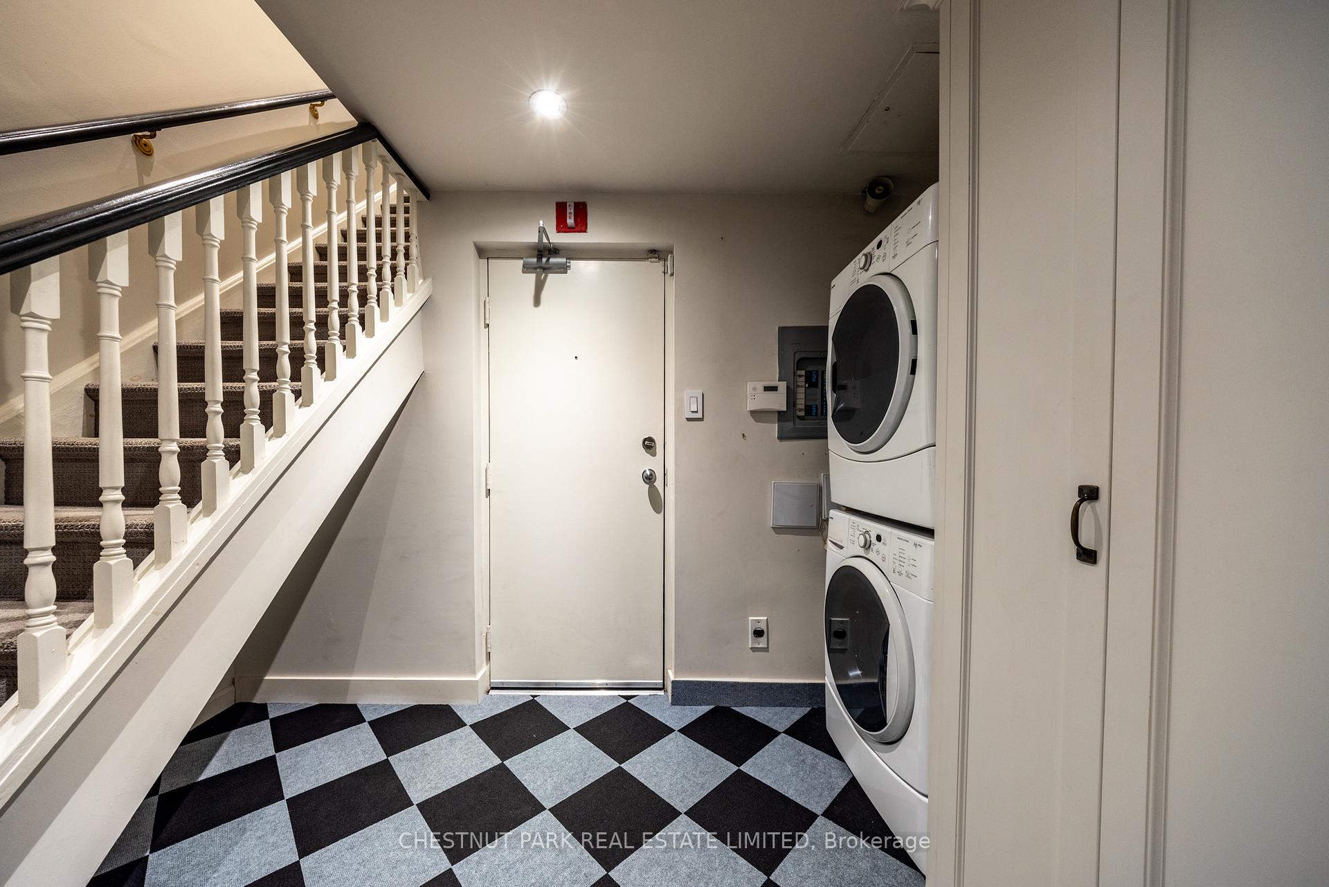3 Bedroom Apartment/Flat's Image 33