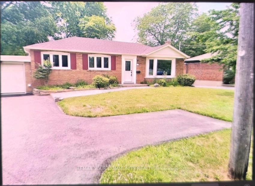Lower Level - 312 Cochrane Street Whitby Ontario Canada Rent residential William Gyamfi Gita Vilimek Re/Max Your Community Realty
