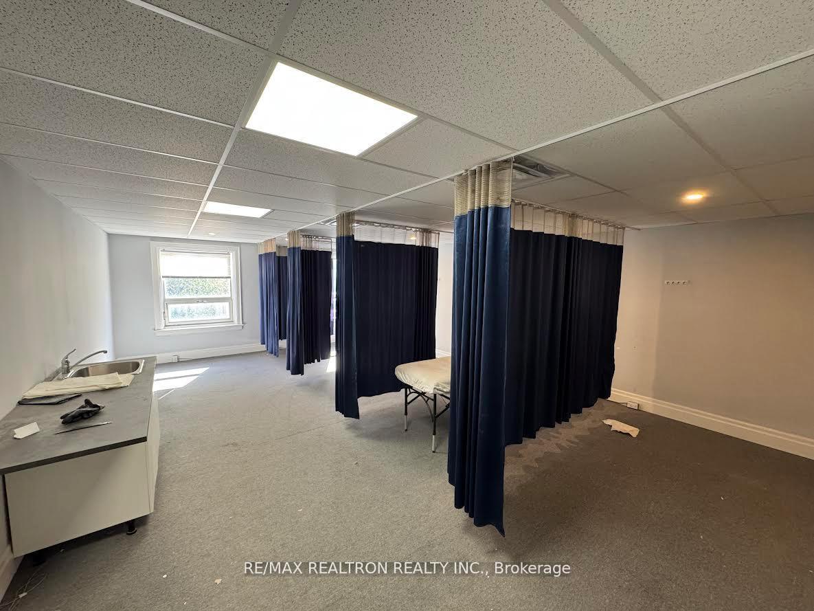 1188 Danforth Avenue Toronto Ontario Canada Lease commercial   Bruce Murray - Real Estate Homeward, Brokerage