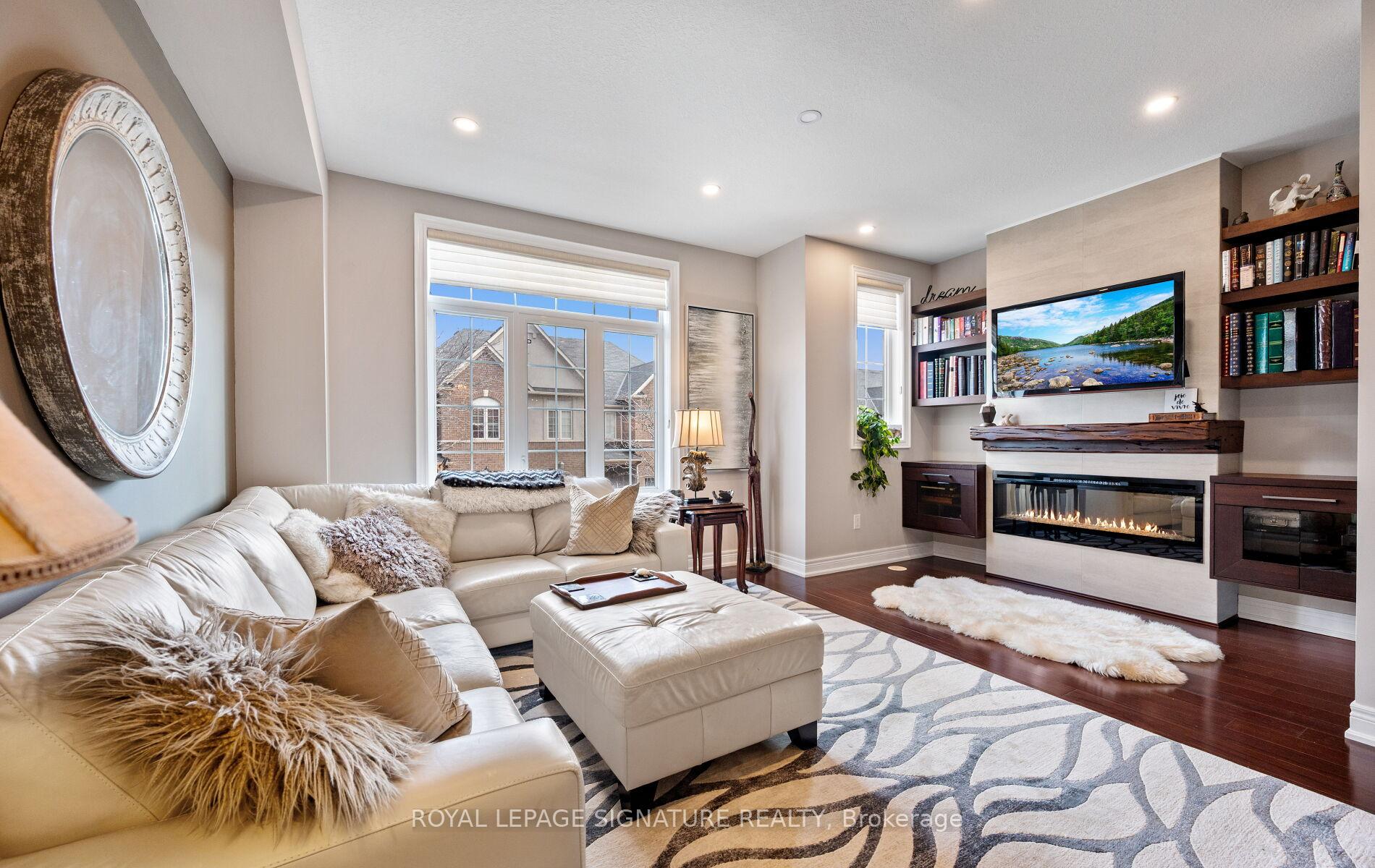 19 - 5988 Turney Drive Mississauga Ontario Canada Sale residential Hany Adam Royal LePage Signature Realty, Brokerage