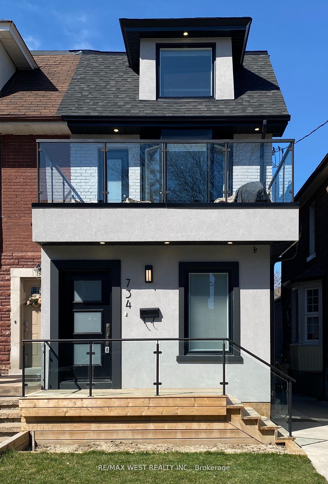 734 Shaw Street Toronto Ontario Canada Sale residential Lee Dias RE/MAX West Realty Inc., Brokerage *