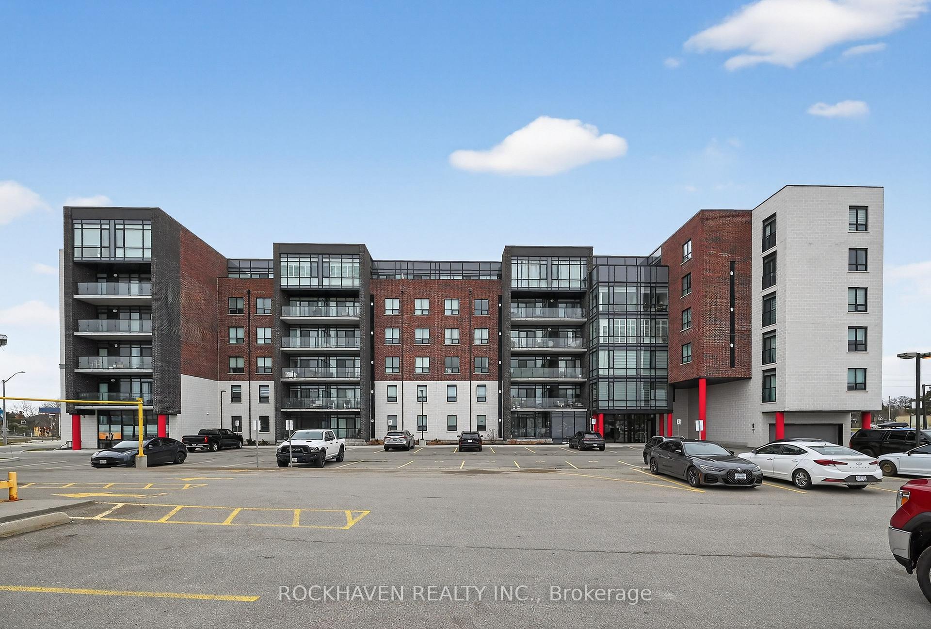 209 - 5 Hamilton Street N Hamilton Ontario Canada Sale residential Yama Saighani Kingsway Real Estate, Brokerage