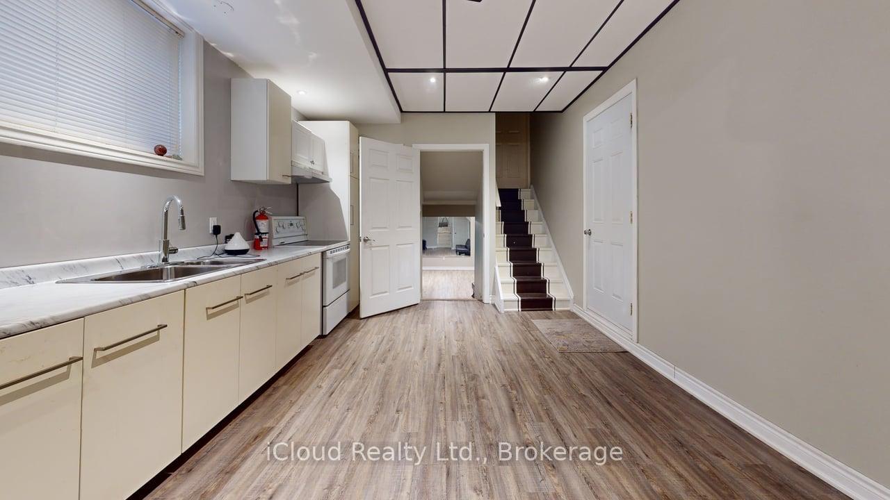 2 - 55 Royal Palm Drive Brampton Ontario Canada Rent residential Jose Oscar Goncalves & Maria Domingues iCloud Realty Ltd. 