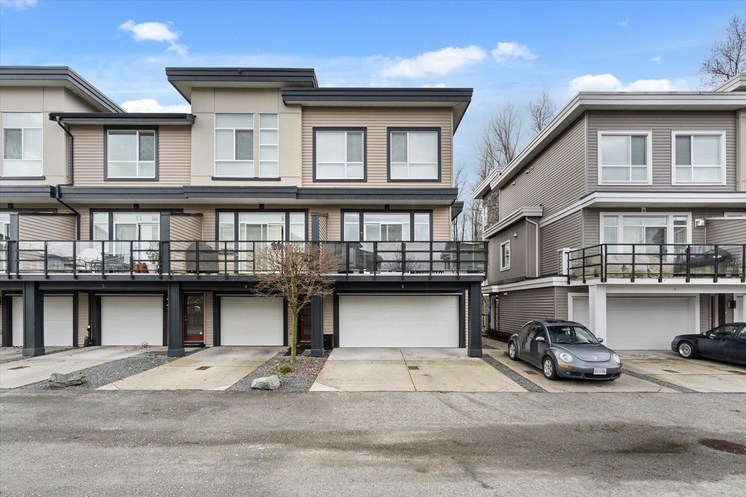 5 8413 MIDTOWN WAY|Chilliwack Pr Chilliwack British Columbia Canada Sale residential Jason Sandhu & Associates Pathway Executives Realty Inc.