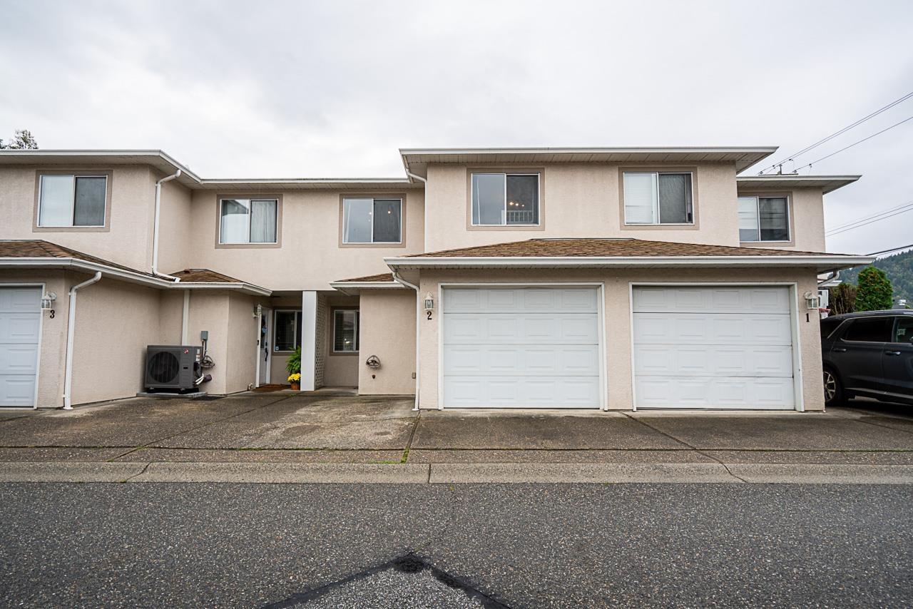2 5536 VEDDER ROAD|Vedder Crossi Chilliwack British Columbia Canada Sale residential Shayna McMillan Pathway Executives Realty Inc.