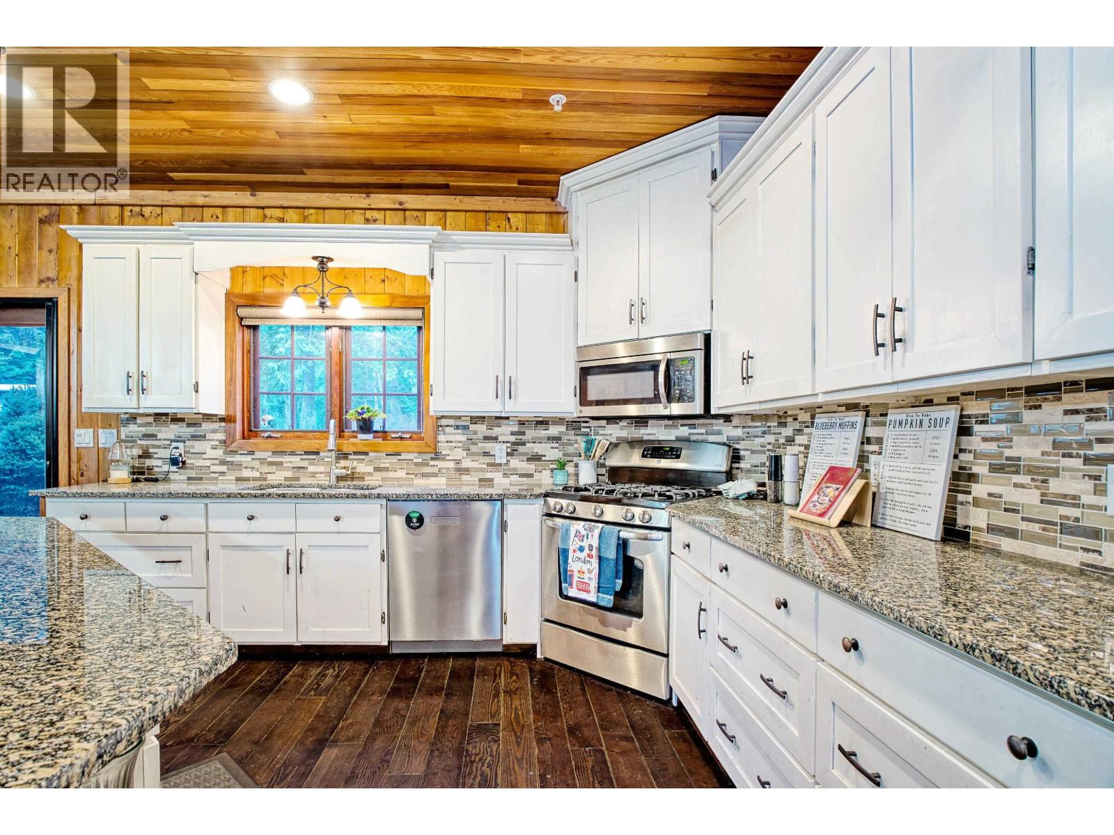 11267 PALMER ROLPH STREET Maple Ridge British Columbia Canada Sale residential ATUSA NEJAD Evergreen West Realty