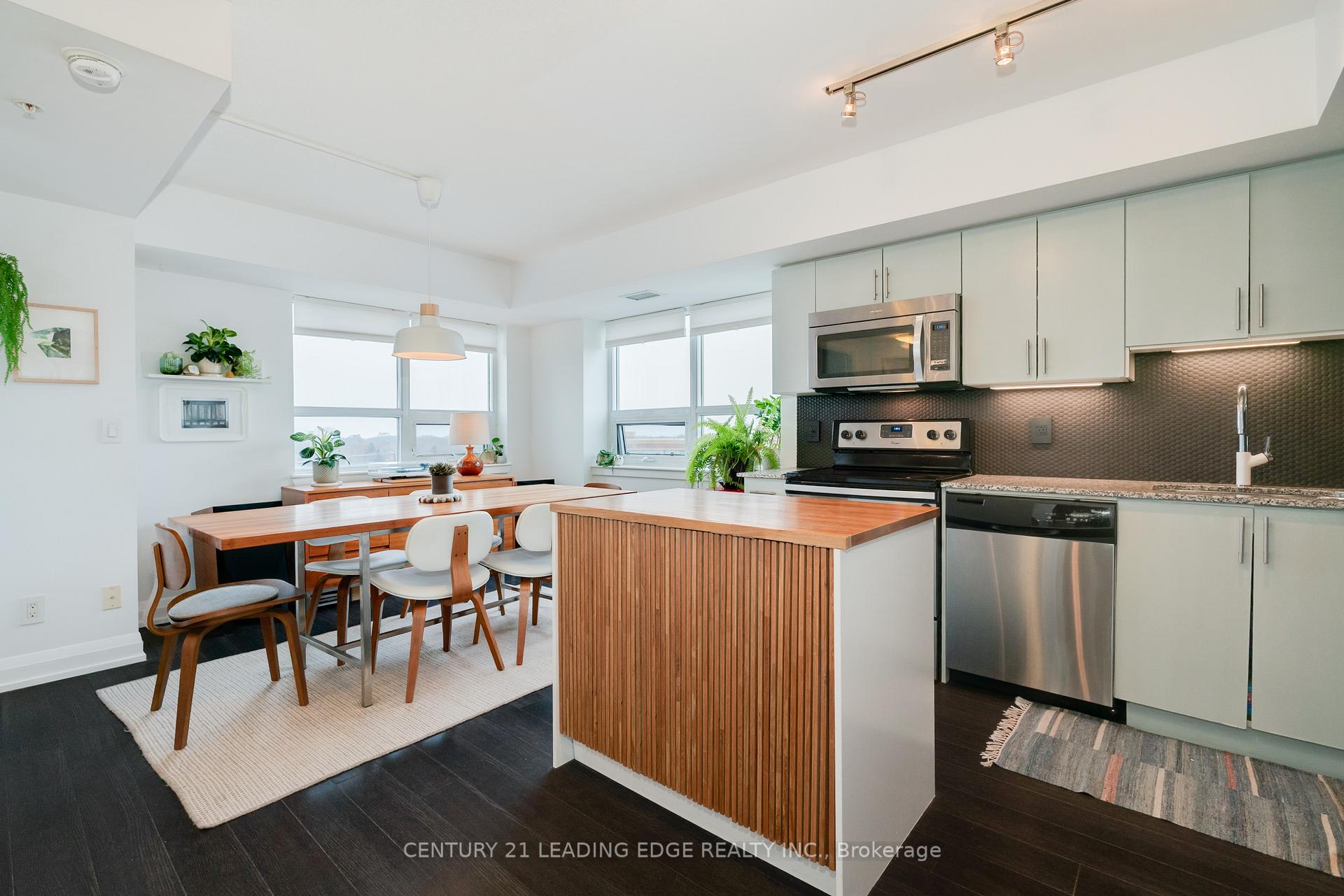 611 - 3520 Danforth Avenue Toronto Ontario Canada Sale residential Heather Mackenzie Skybound Realty, Brokerage 