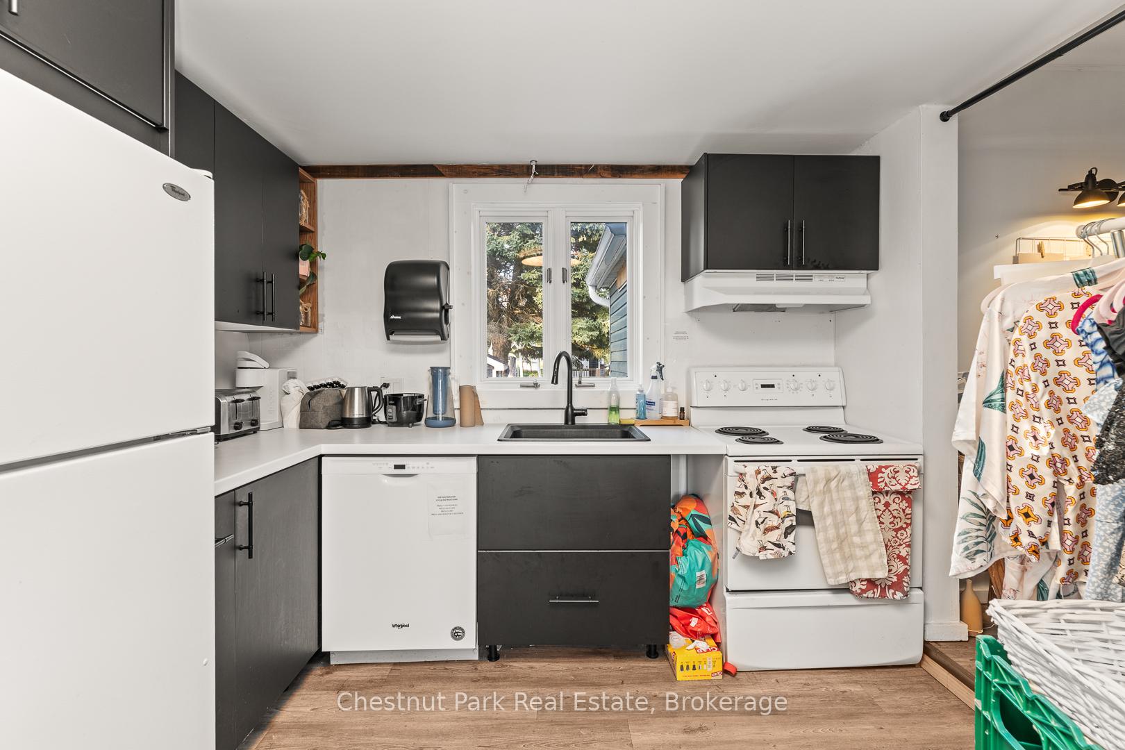 3 Bedroom Single Family Home/House's Image 21