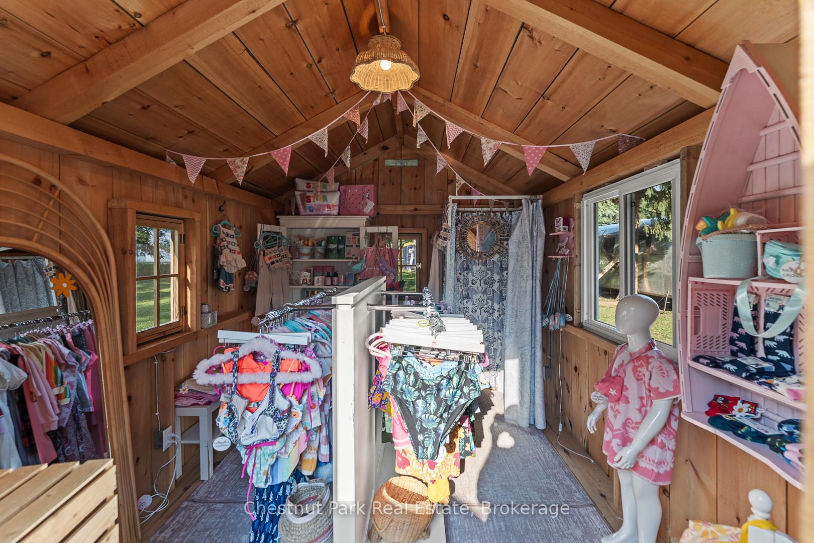 3 Bedroom Single Family Home/House's Image 38