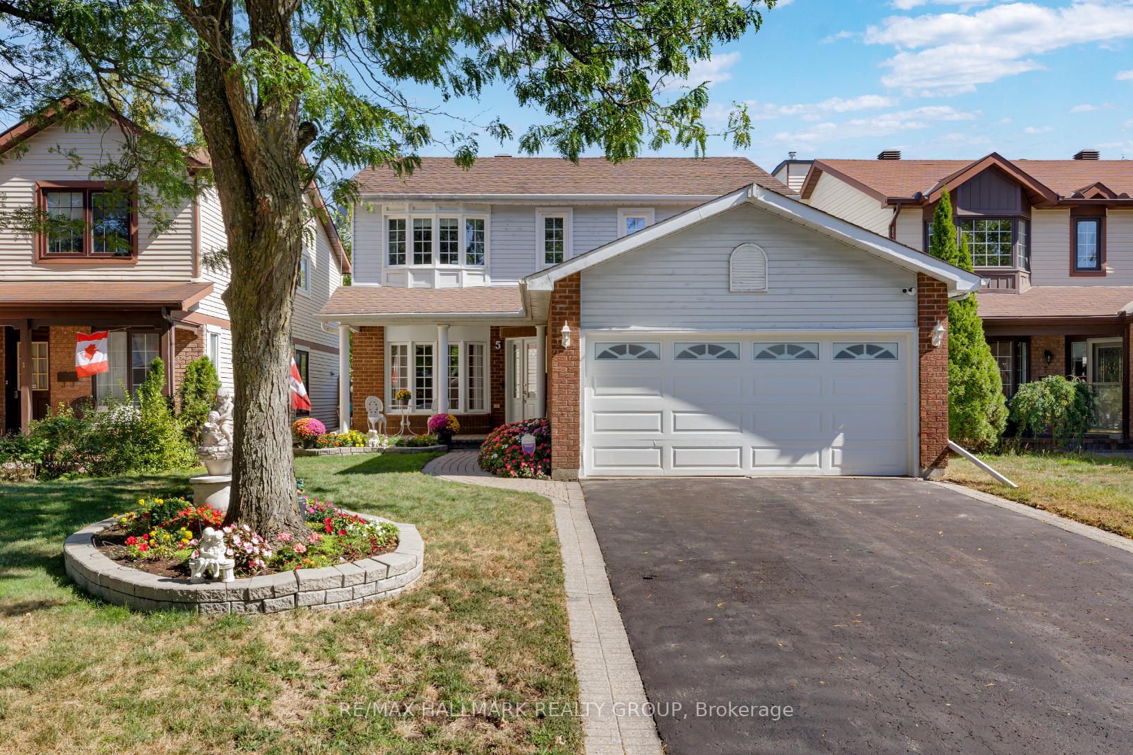 5 Ellisson Way Ottawa Ontario Canada Sale residential Devon Wadden RE/MAX HALLMARK REALTY GROUP