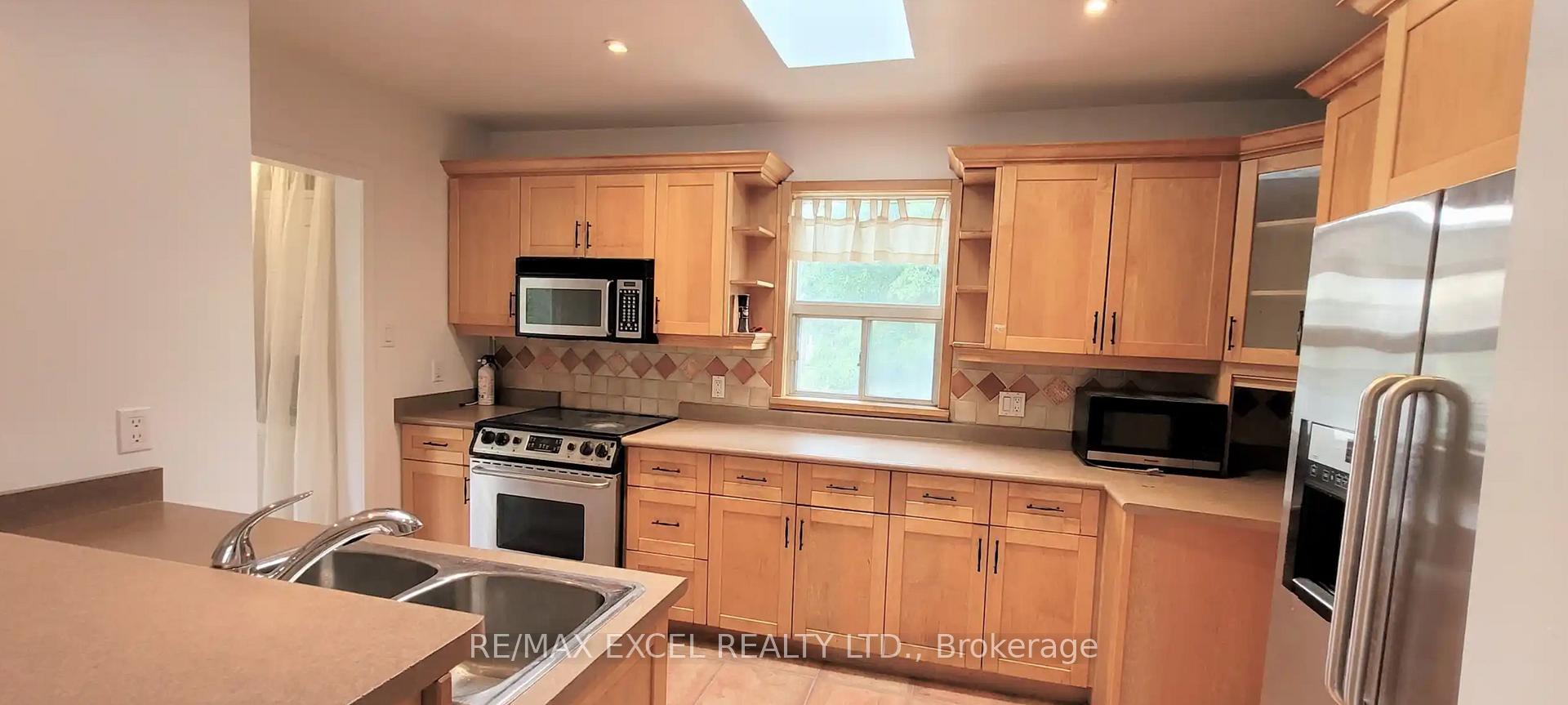 2 Rufford Road Toronto Ontario Canada Rent residential searchgta. ca RE/MAX Excel Realty Ltd., Brokerage*