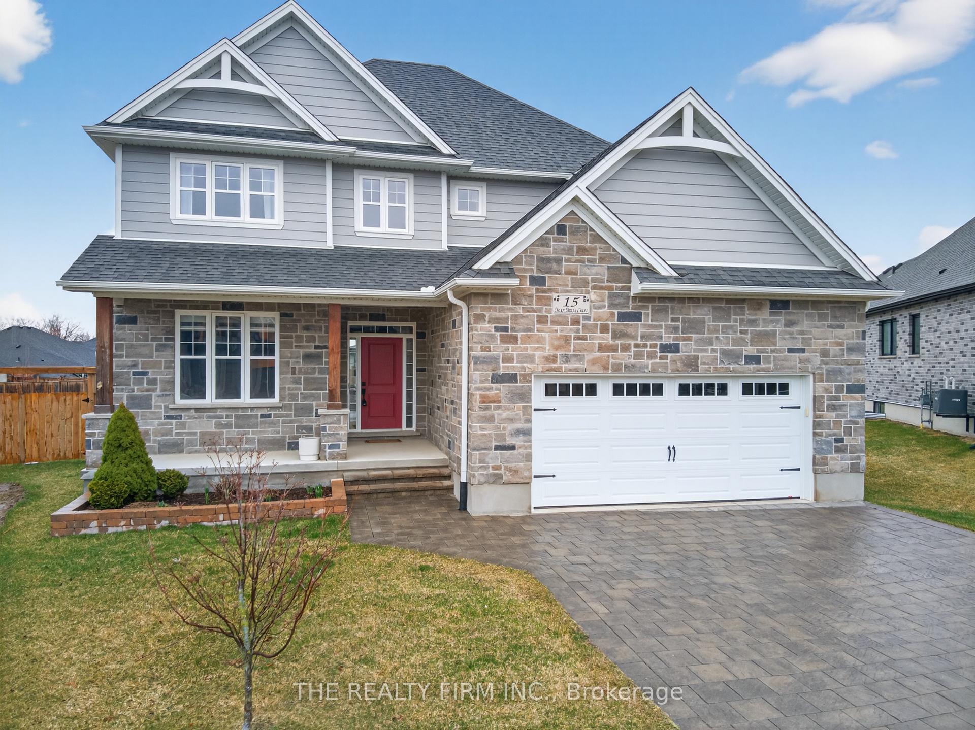 15 Oscar Davis Court Strathroy-Caradoc Ontario Canada Sale residential Christine Siemens The Realty Firm Inc., Brokerage*