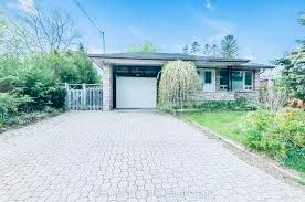 176 Kenneth Avenue Kitchener Ontario Canada Sale residential Frieda Kotsopoulos RE/MAX Twin City Realty Inc., Brokerage *