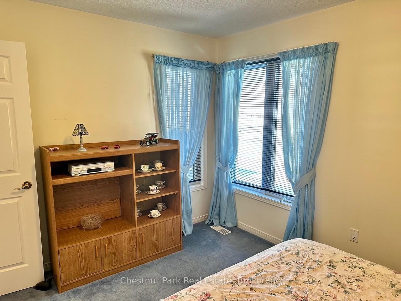 2 Bedroom Single Family Home/House's Image 7